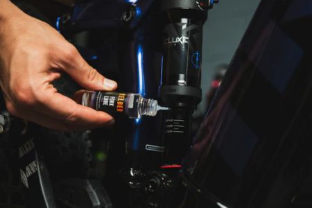 Lubricante para barras de horquilla en Costa Rica ciclo atún